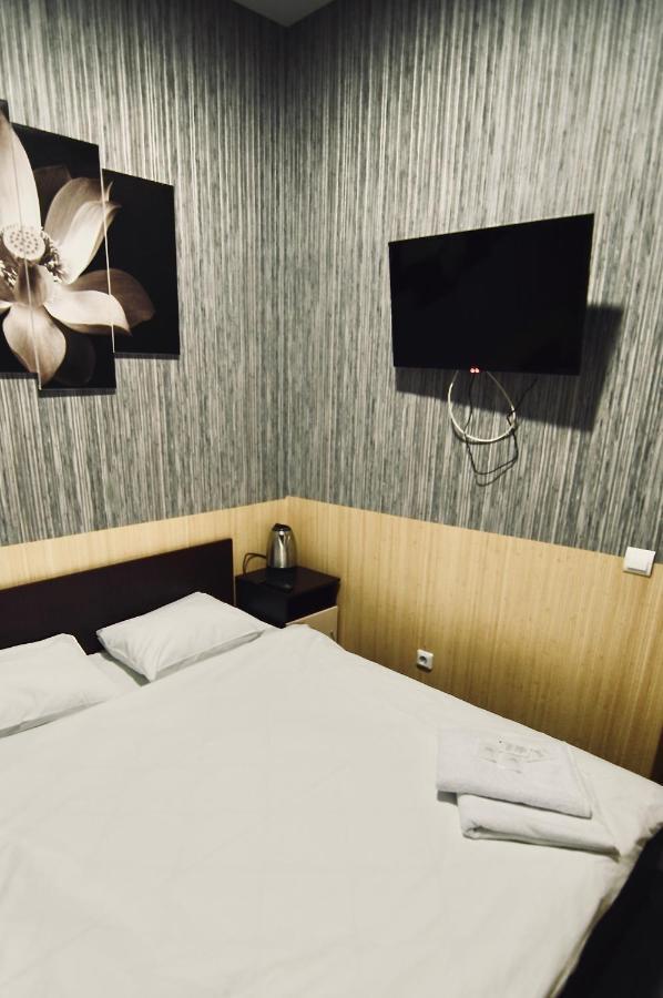 Uno Apart Hotel Kiev Eksteriør bilde